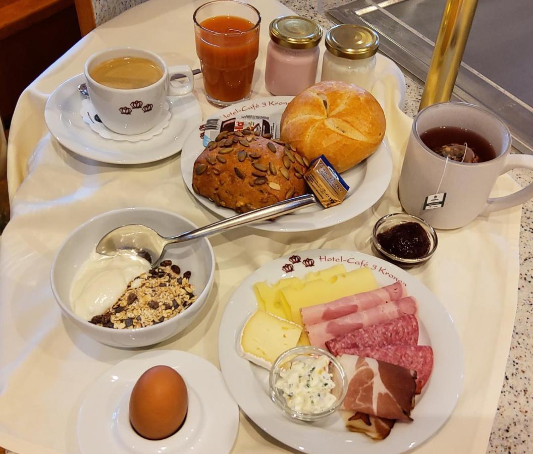 Hotel-Cafe 3 Kronen Бургленгенфельд Экстерьер фото